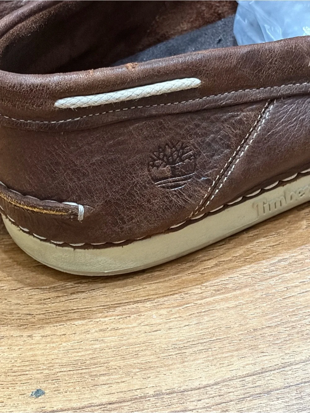 Timberland earthkepers men’s 9.5M brown leather 2 eye boat shoe moc toe